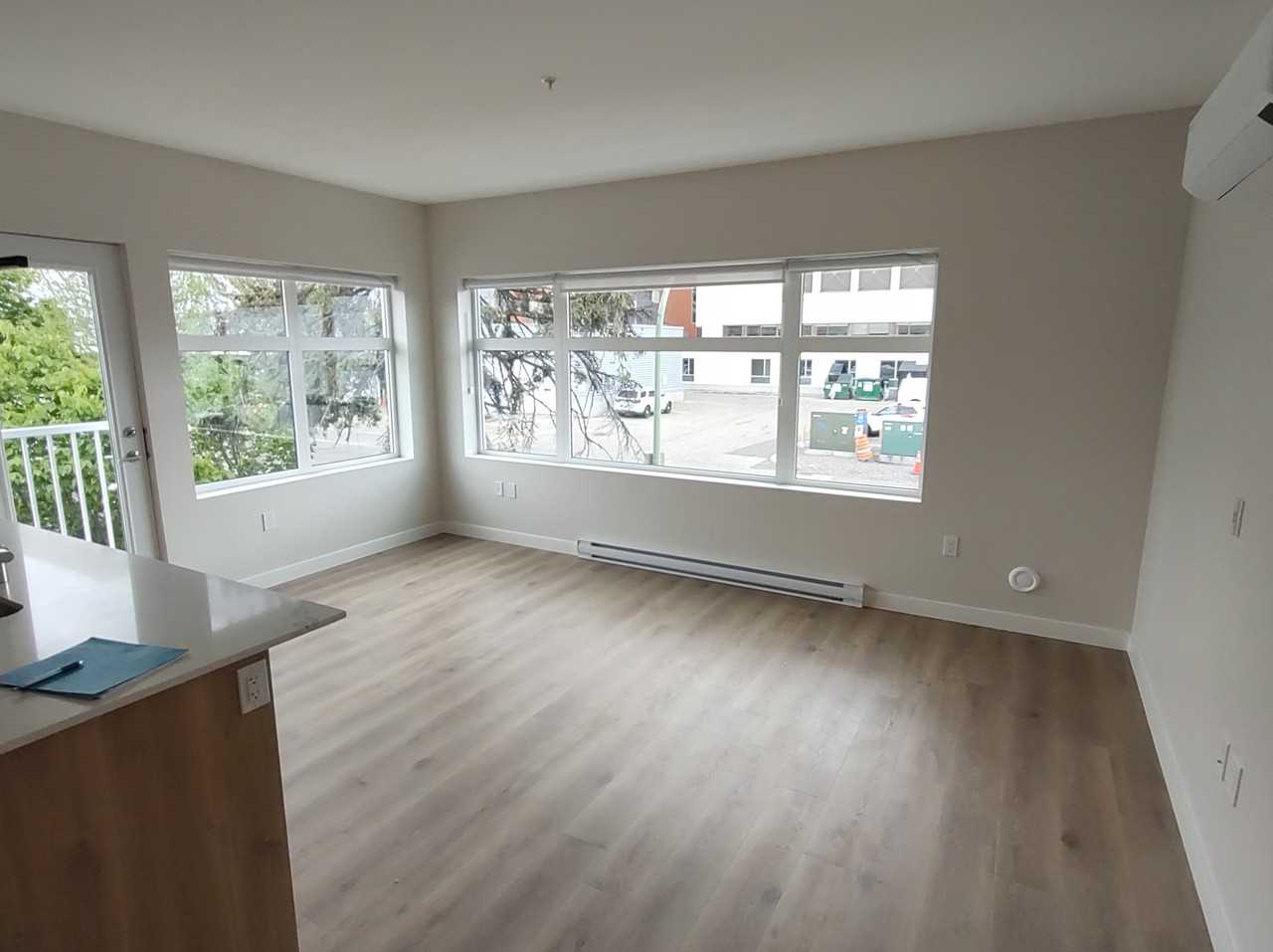 416 Royal Ave Null #208 - Photo 5 of 10