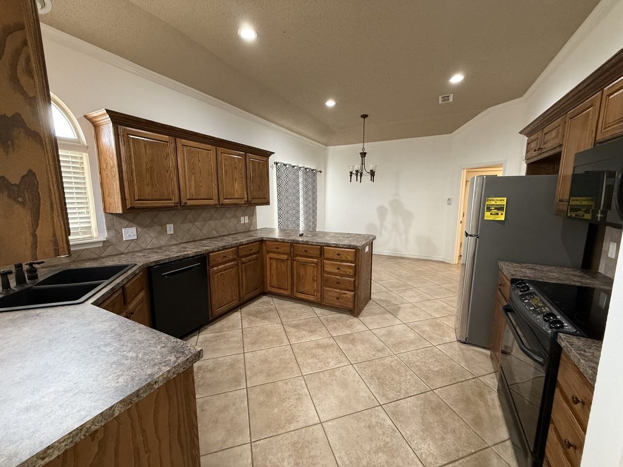 5901 101st St #1 - Photo 2 of 19