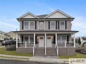 502 Alpine St #2 - Photo 1 of 1