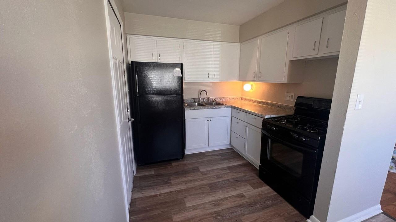 9335 W Sheridan Ave #1 - Photo 2 of 18