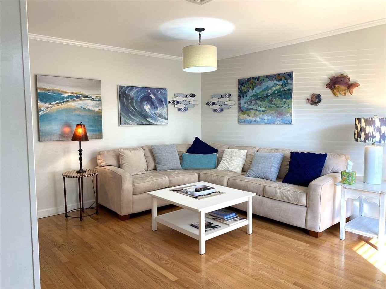 2403 Browning St - Photo 4 of 30