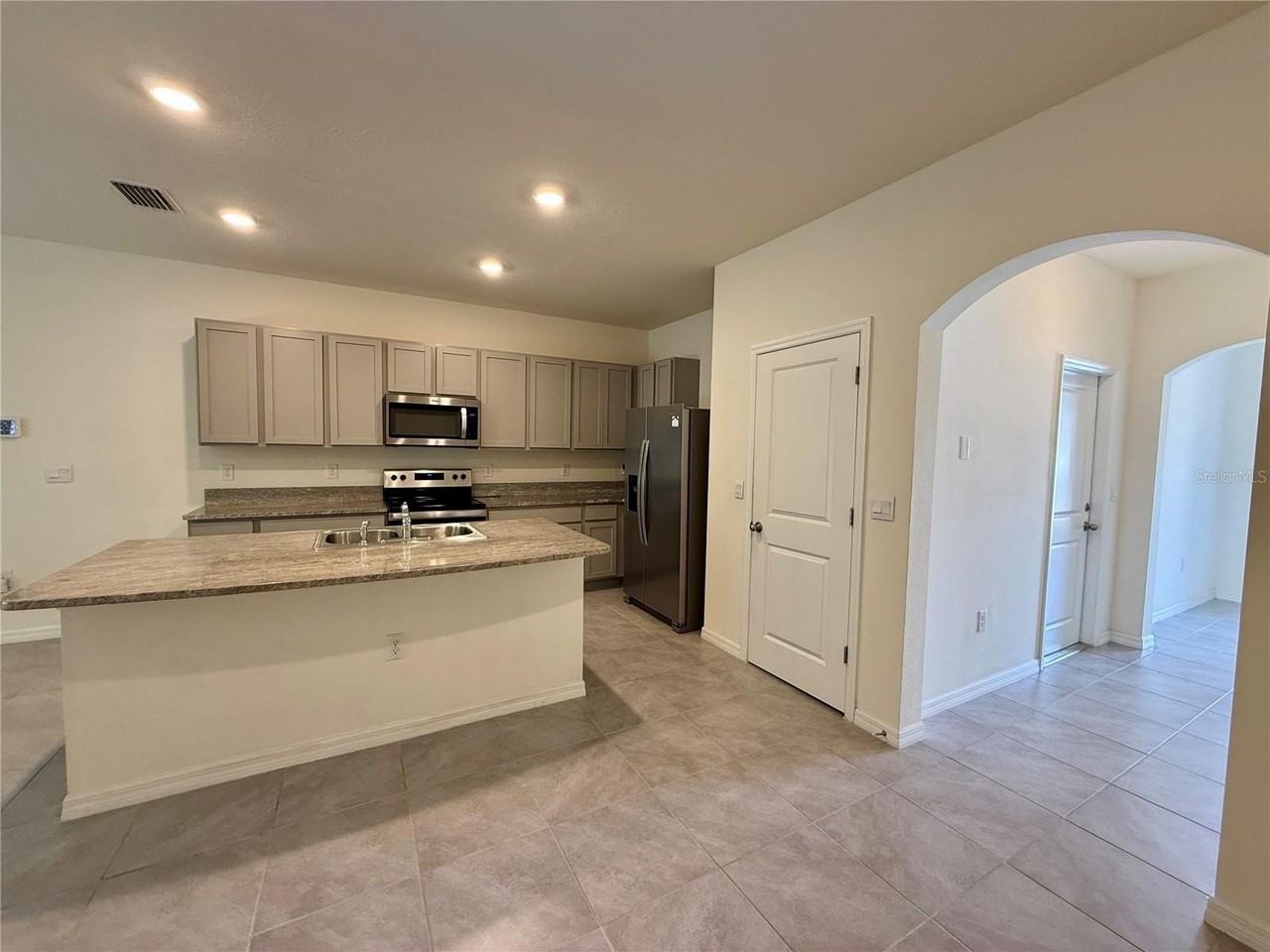 13781 Nw 9th Rd - Photo 6 of 39