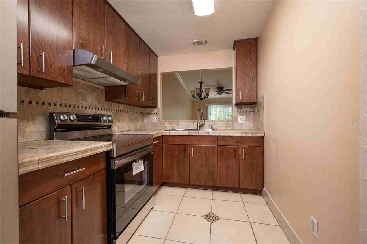 3409 Nw 52nd Ter - Photo 3 of 17