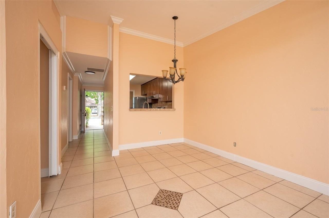 3409 Nw 52nd Ter - Photo 6 of 17