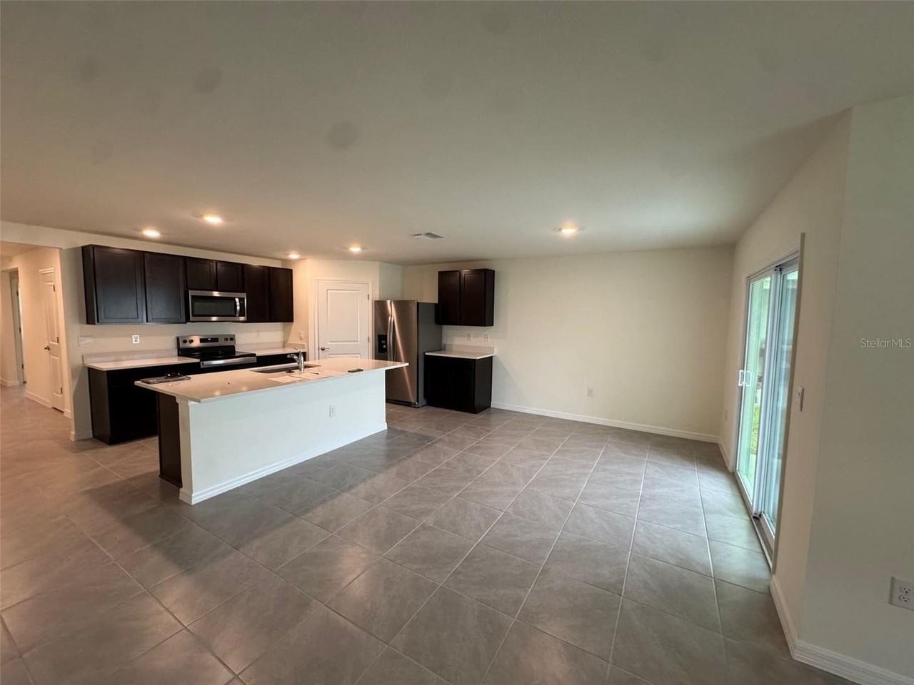 1918 Nw 246th Ter - Photo 5 of 17