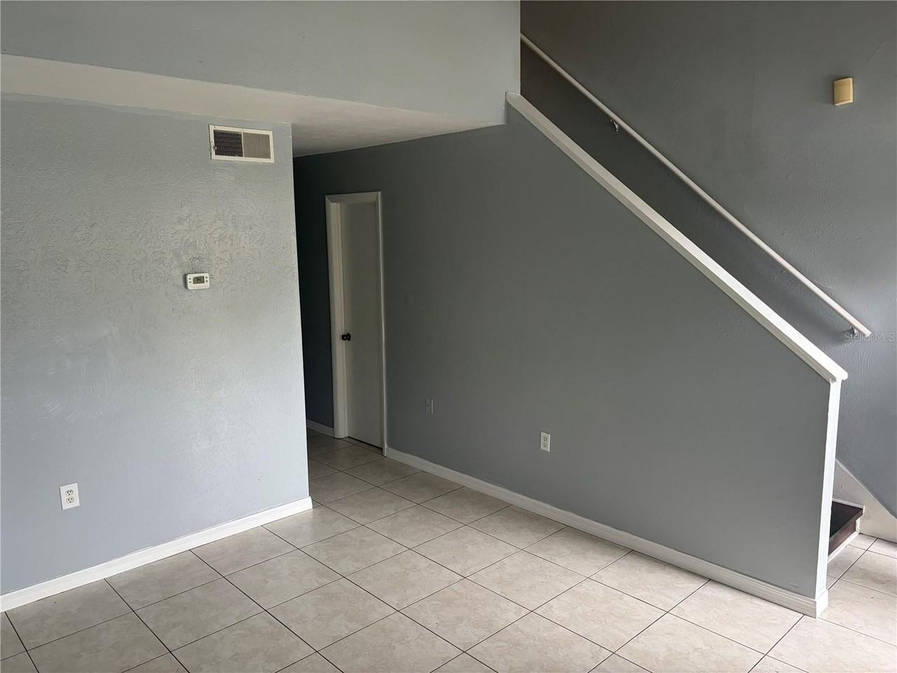 1800 Warringwood Dr #C6 - Photo 7 of 9