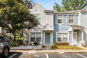 featured image of 922 Vineland Pl