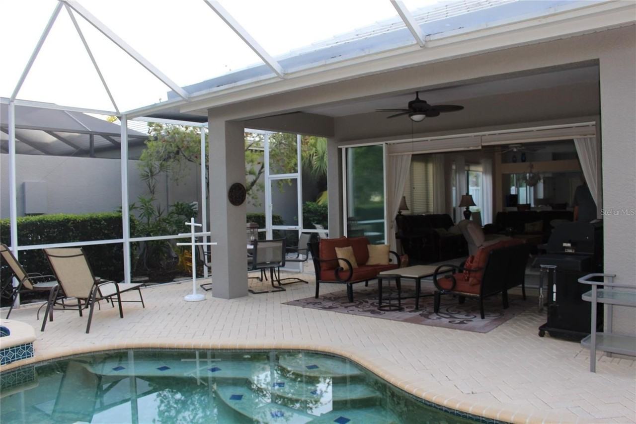 88th Street Ct Nw #F18 - Photo 3 of 26