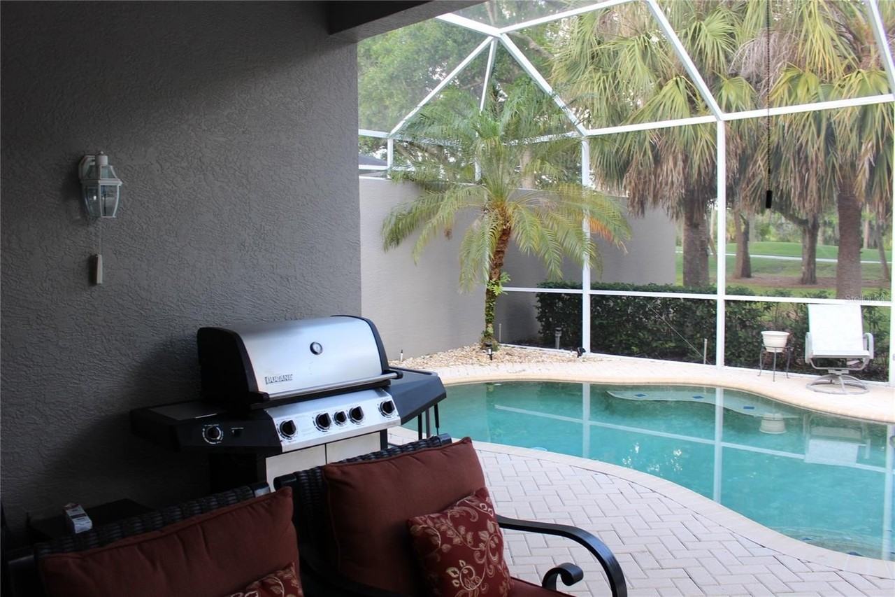 88th Street Ct Nw #F18 - Photo 6 of 26