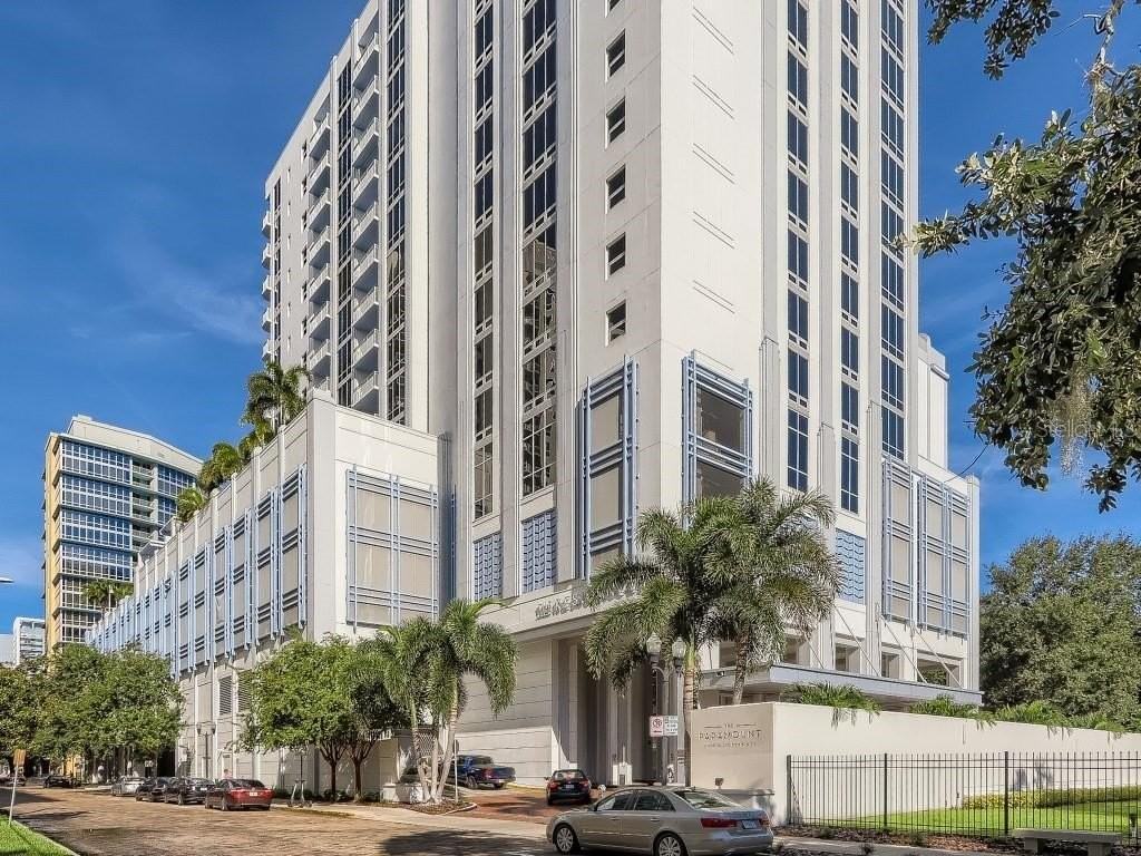 415 E Pine St #PH - Photo 2 of 39