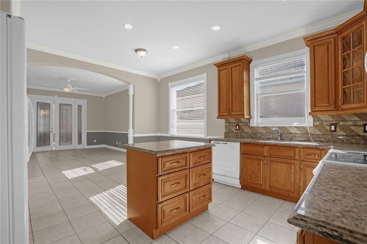 1512 Lalique Ln - Photo 6 of 26