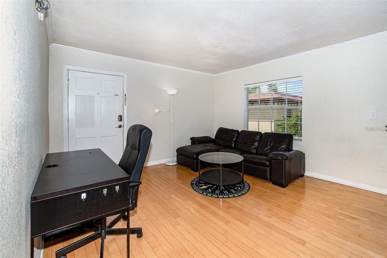 1515 Catherine St #3 - Photo 6 of 19