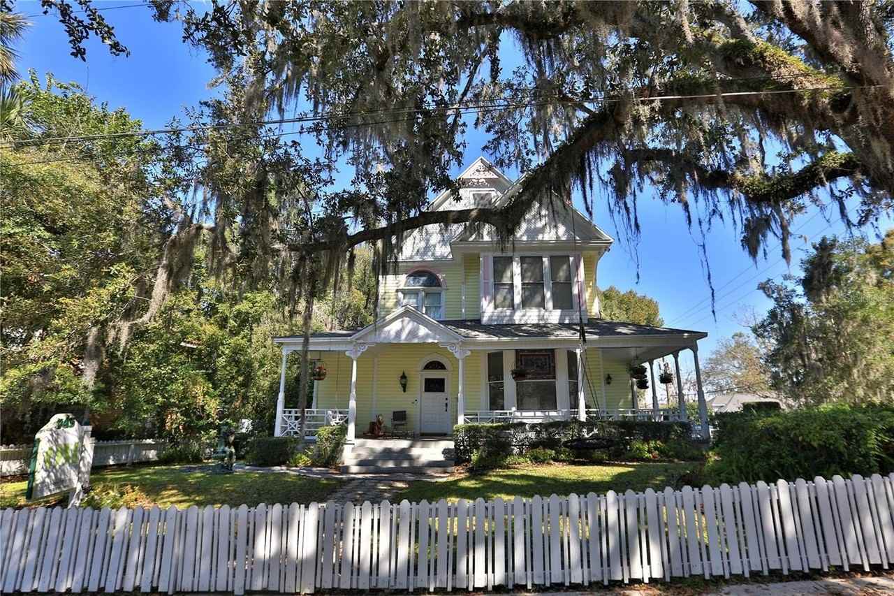 743 E Fort King St - Photo 5 of 19