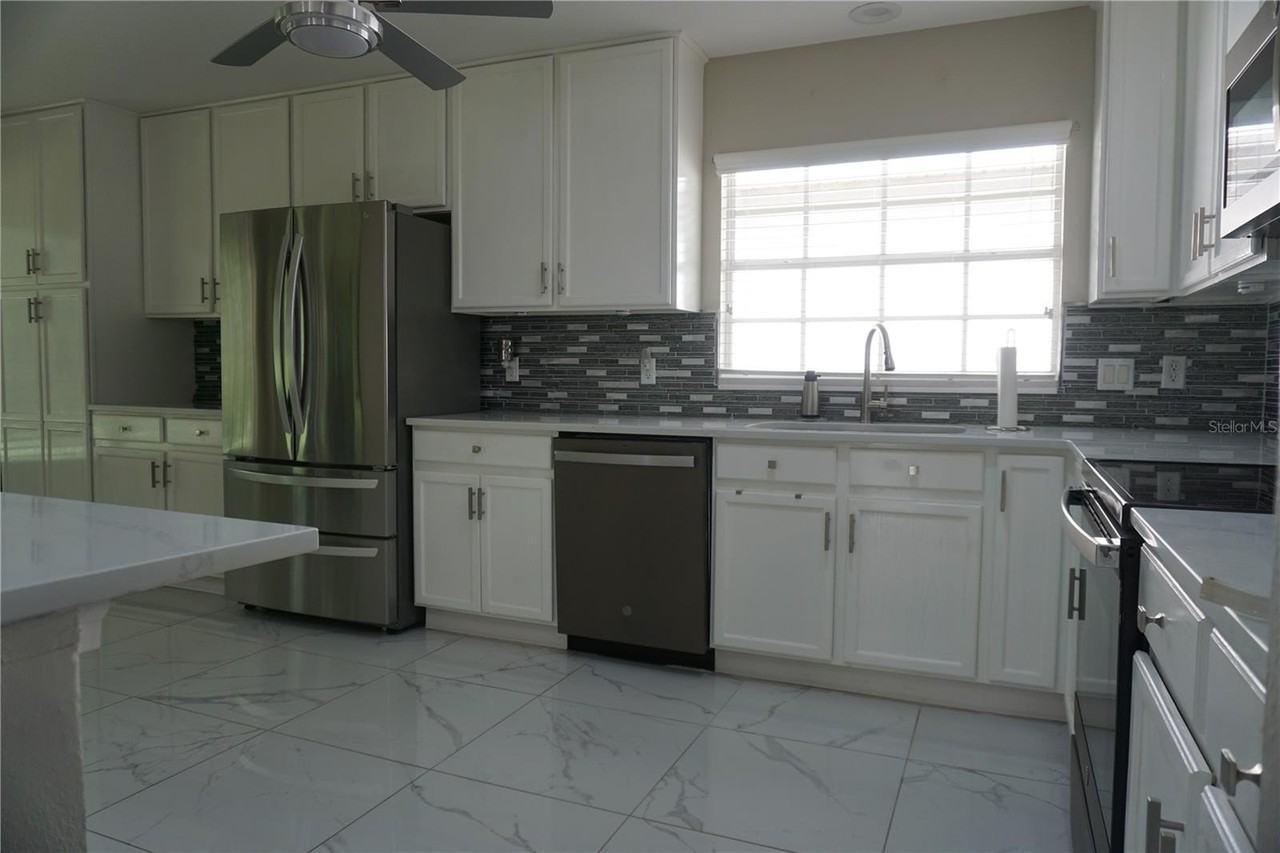 500 Vista Oaks Way - Photo 7 of 19