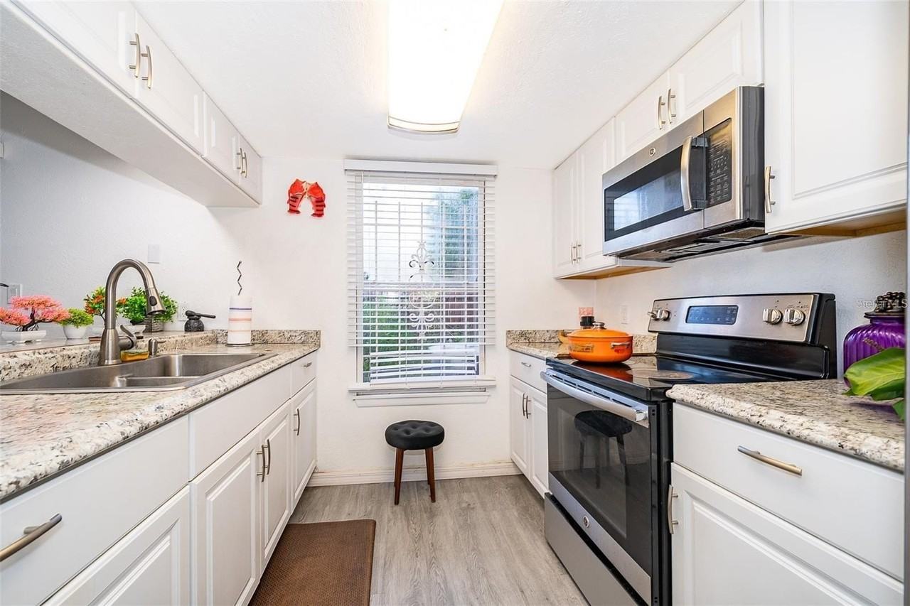 2031 Ludlow Ln #3303 - Photo 7 of 28