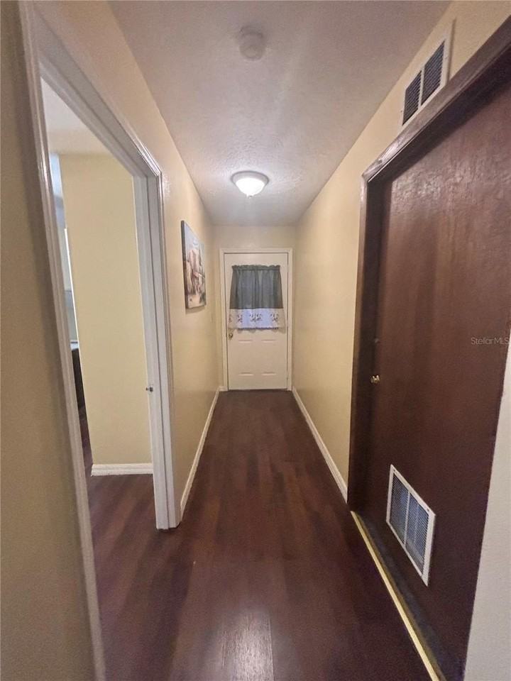 1513 N Central Ave - Photo 4 of 7