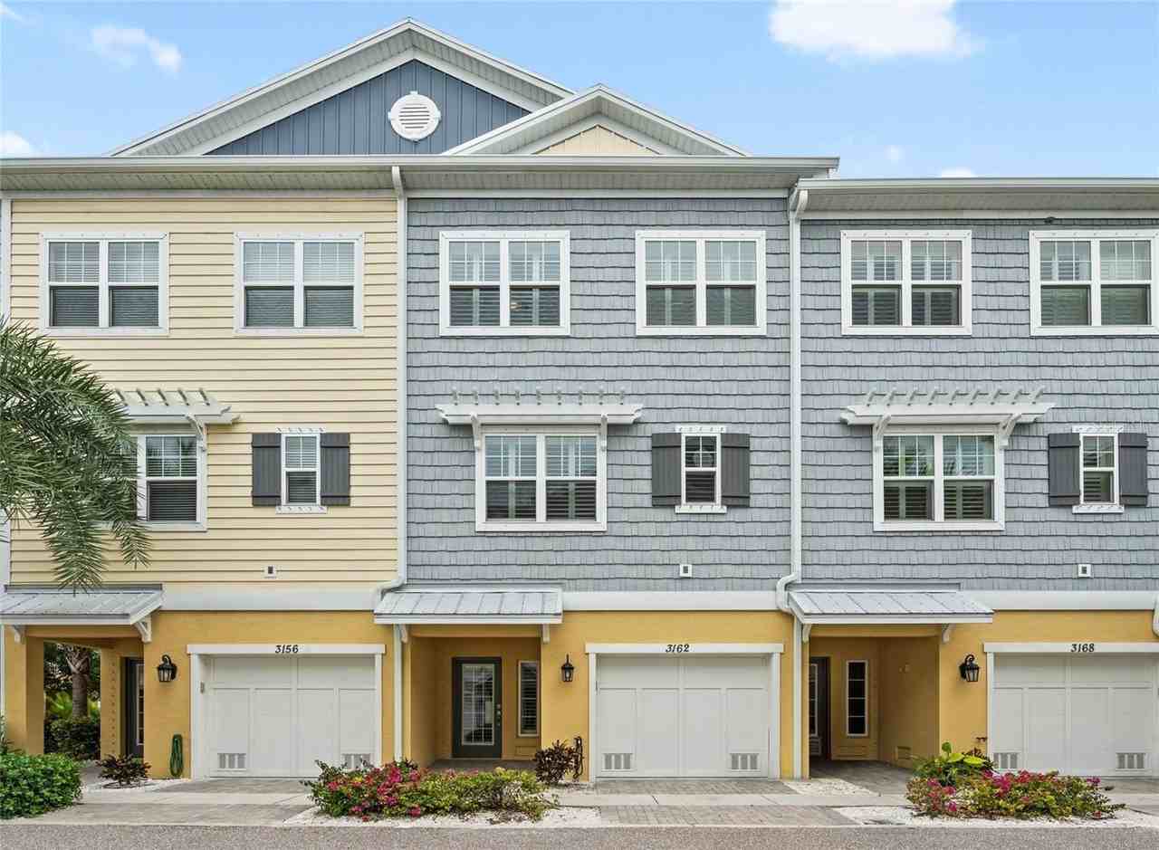 3162 Moorings Dr S - Photo 5 of 50