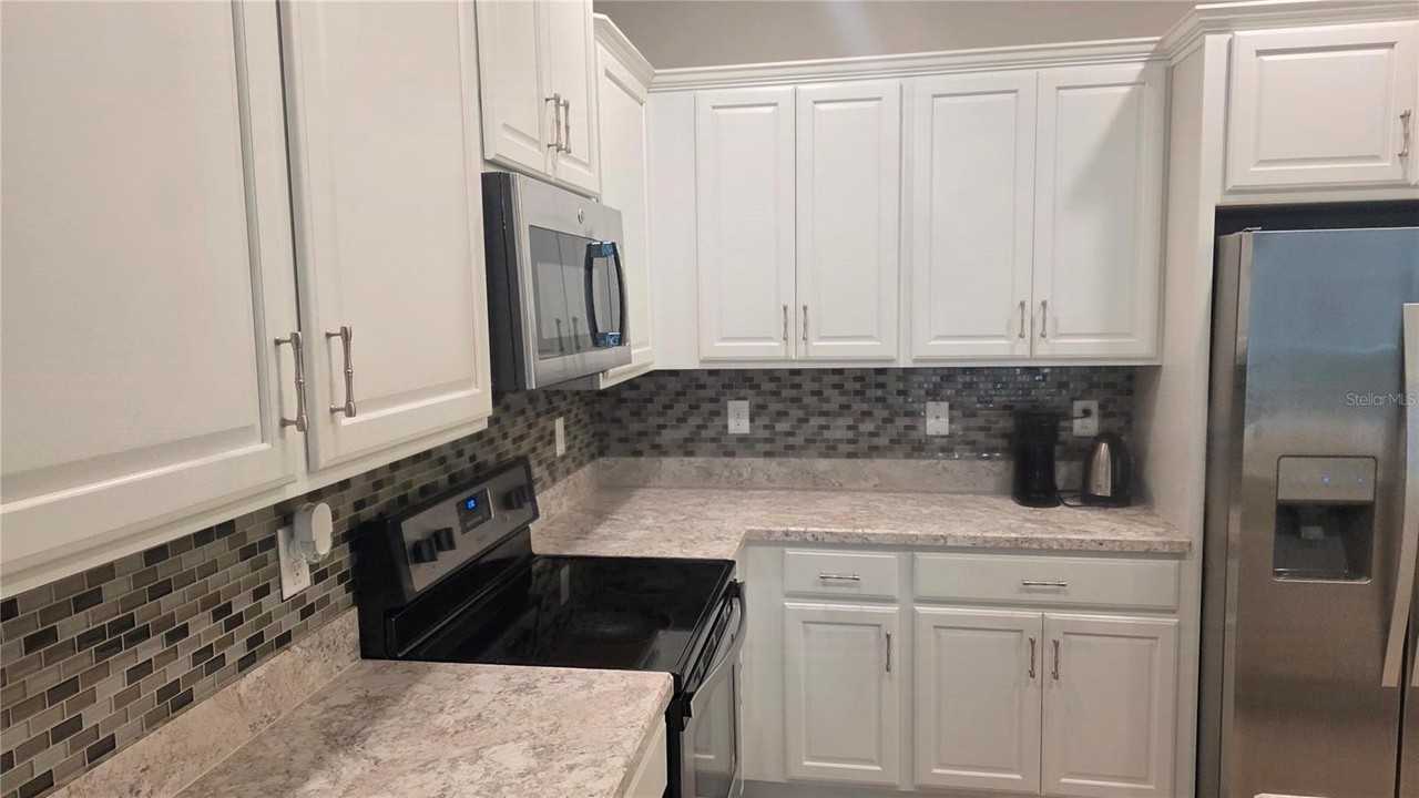 11505 Southern Creek Dr - Photo 7 of 14