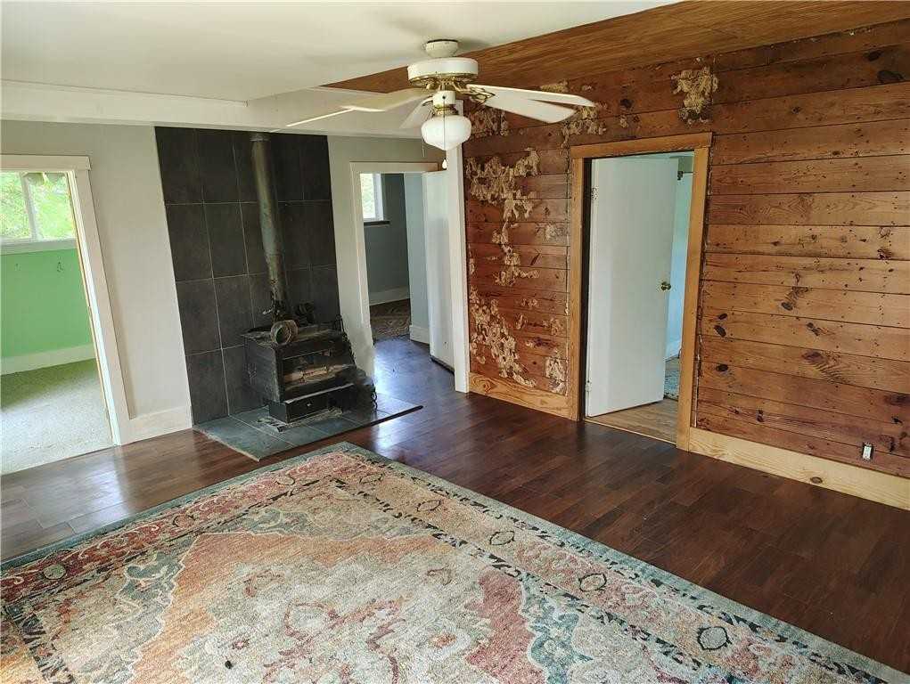 14894 Trammel Mountain Rd #1 - Photo 3 of 20