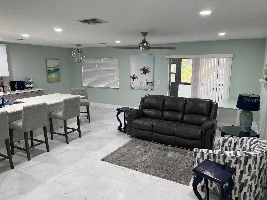 1220 13th Cir Se - Photo 6 of 50