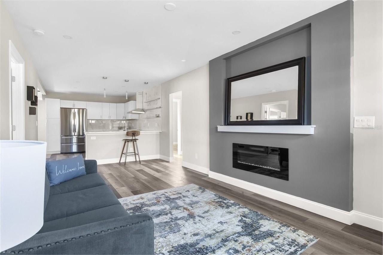 5318 9th Ave N - Photo 3 of 23