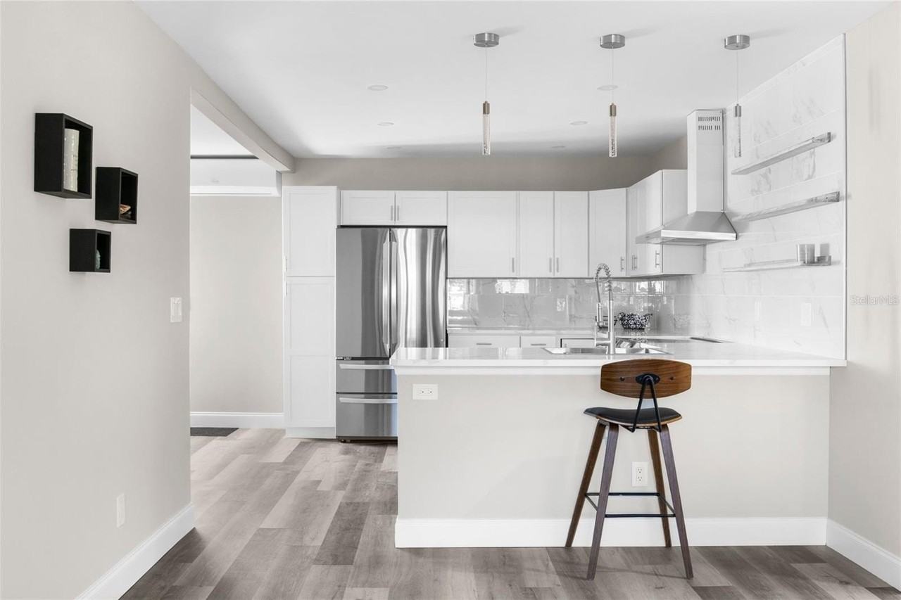 5318 9th Ave N - Photo 6 of 23