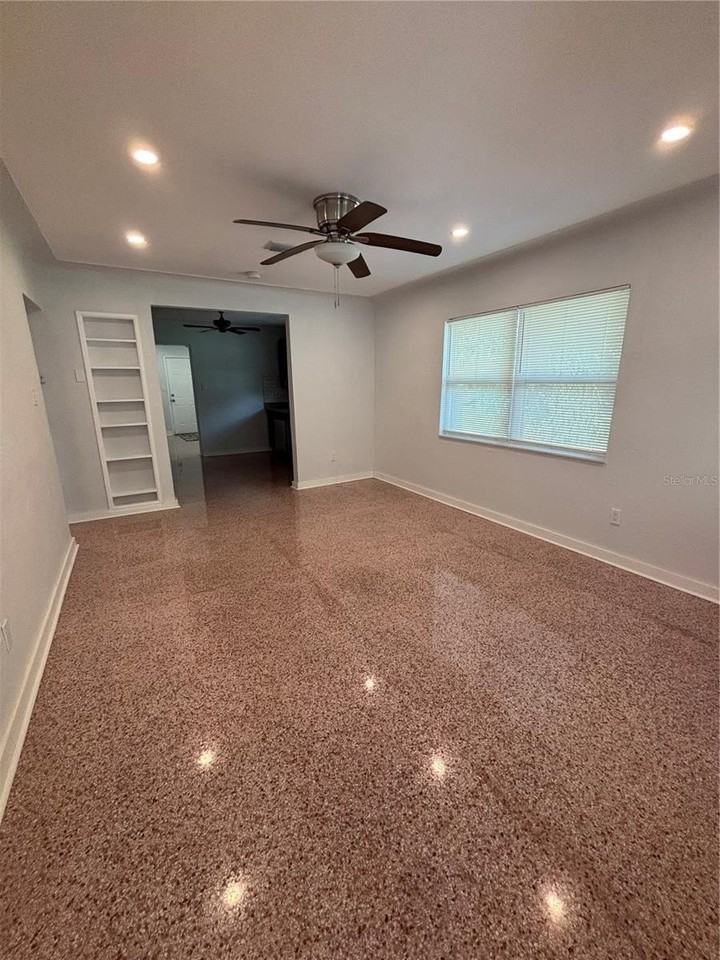 422 15th Ave S - Photo 5 of 21