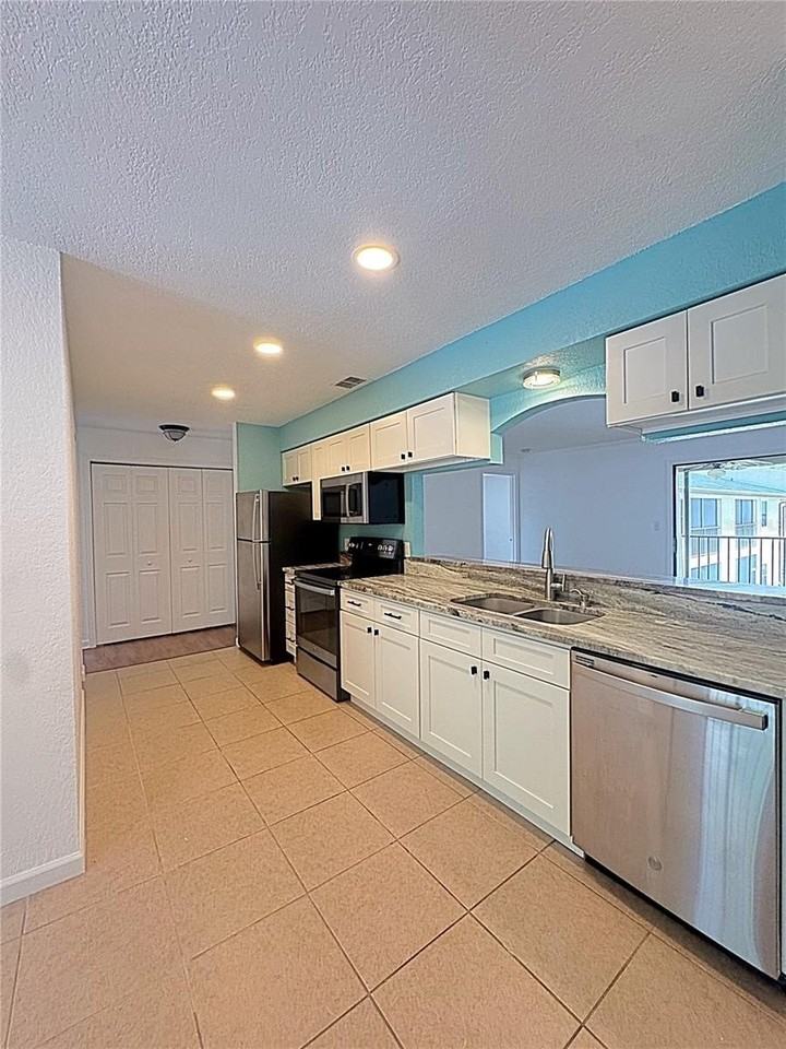 12261 Sailwinds Dr #203 - Photo 6 of 35