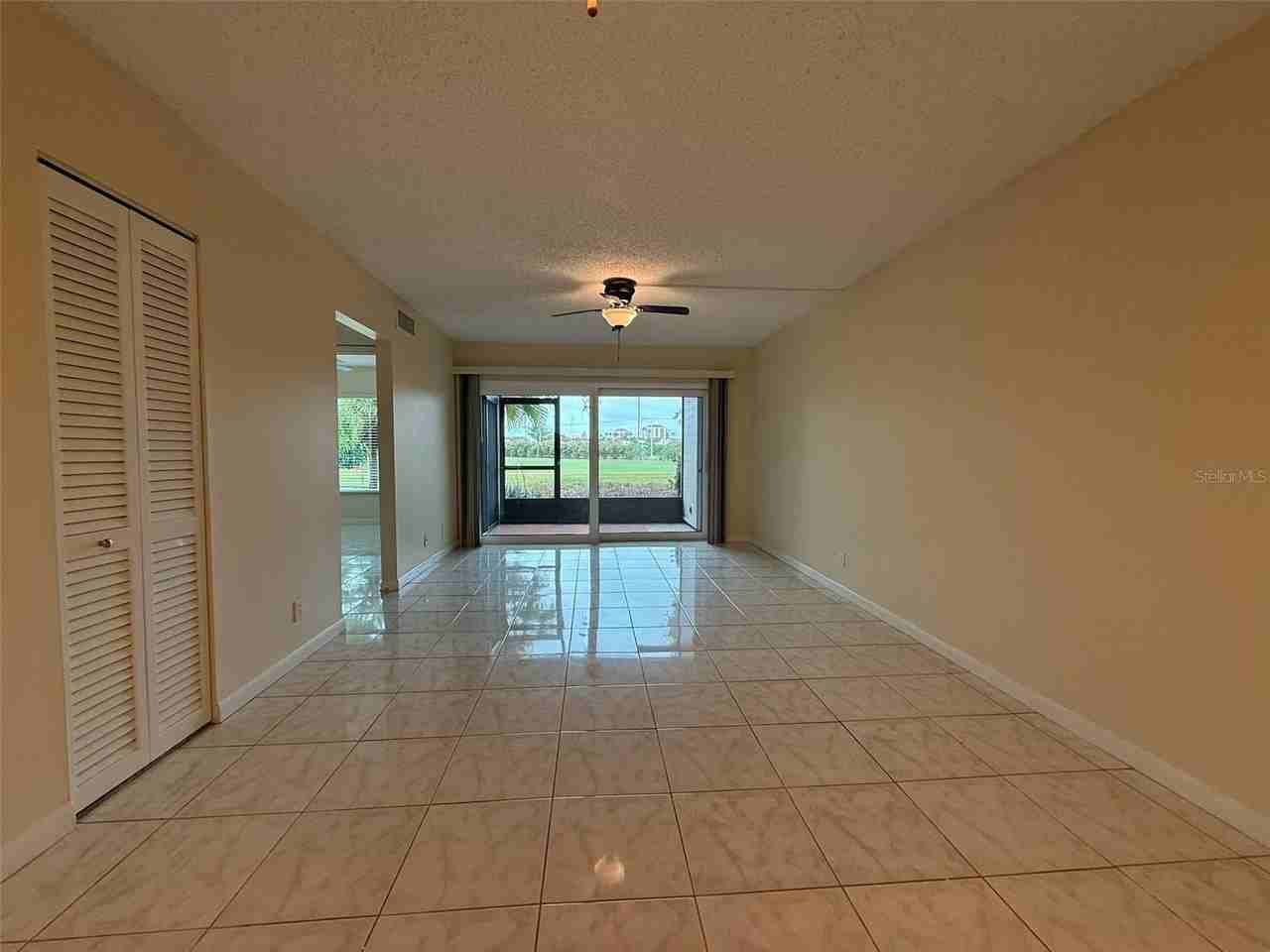 6219 Palma Del Mar Blvd S #105 - Photo 4 of 25