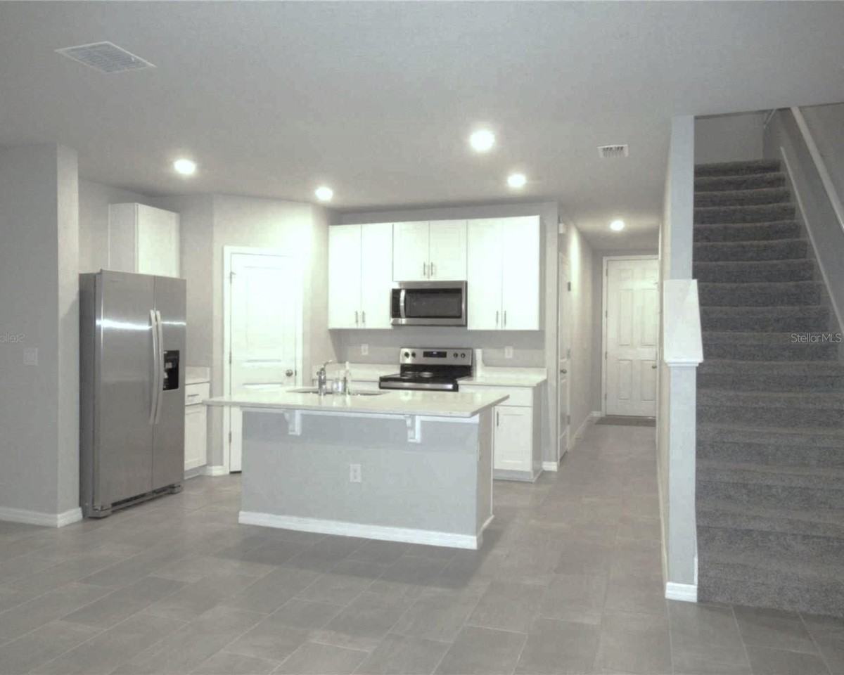 2763 Chestnut Creek Pl - Photo 2 of 20