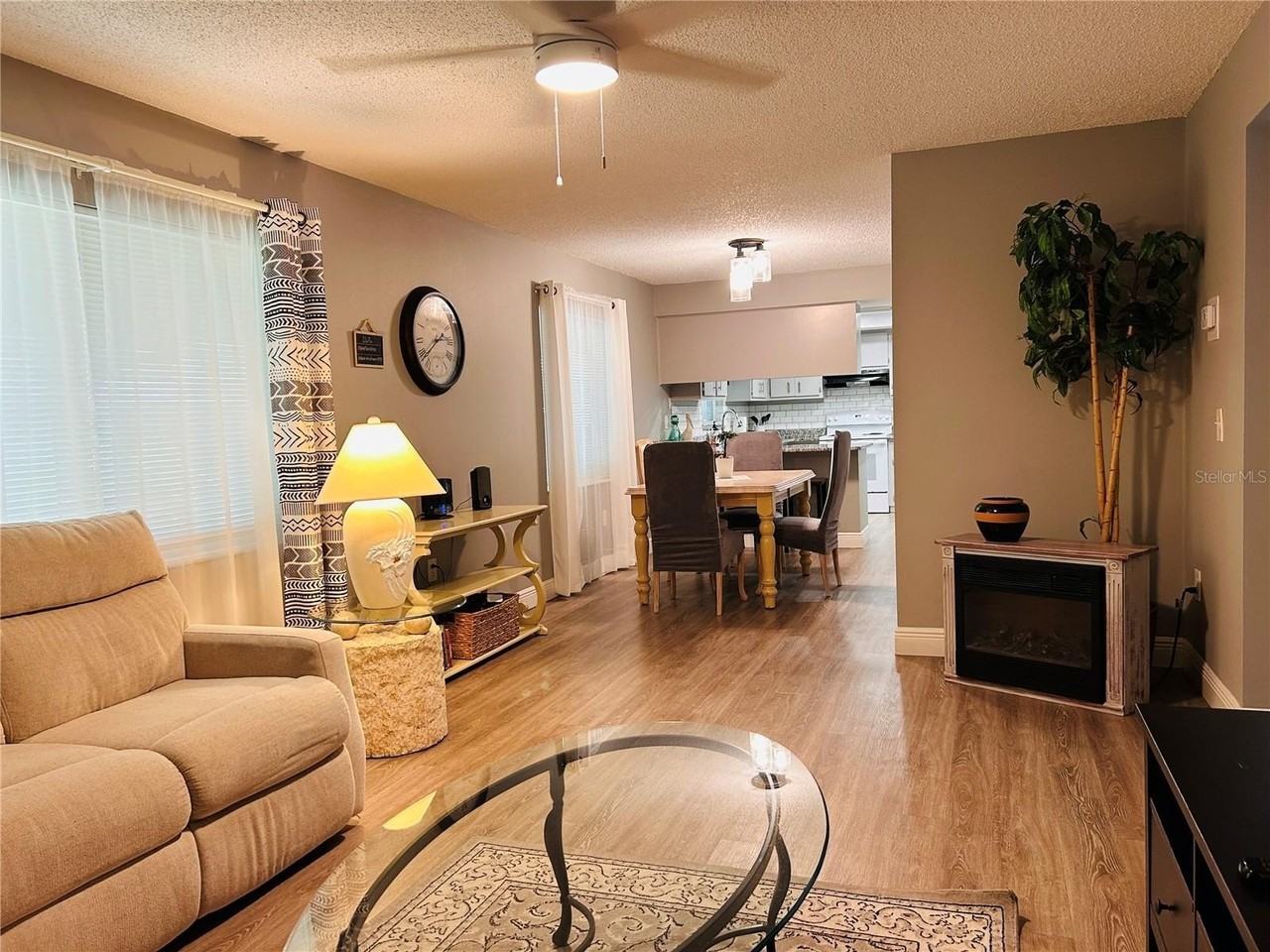 6031 Wyoming Ave - Photo 5 of 22