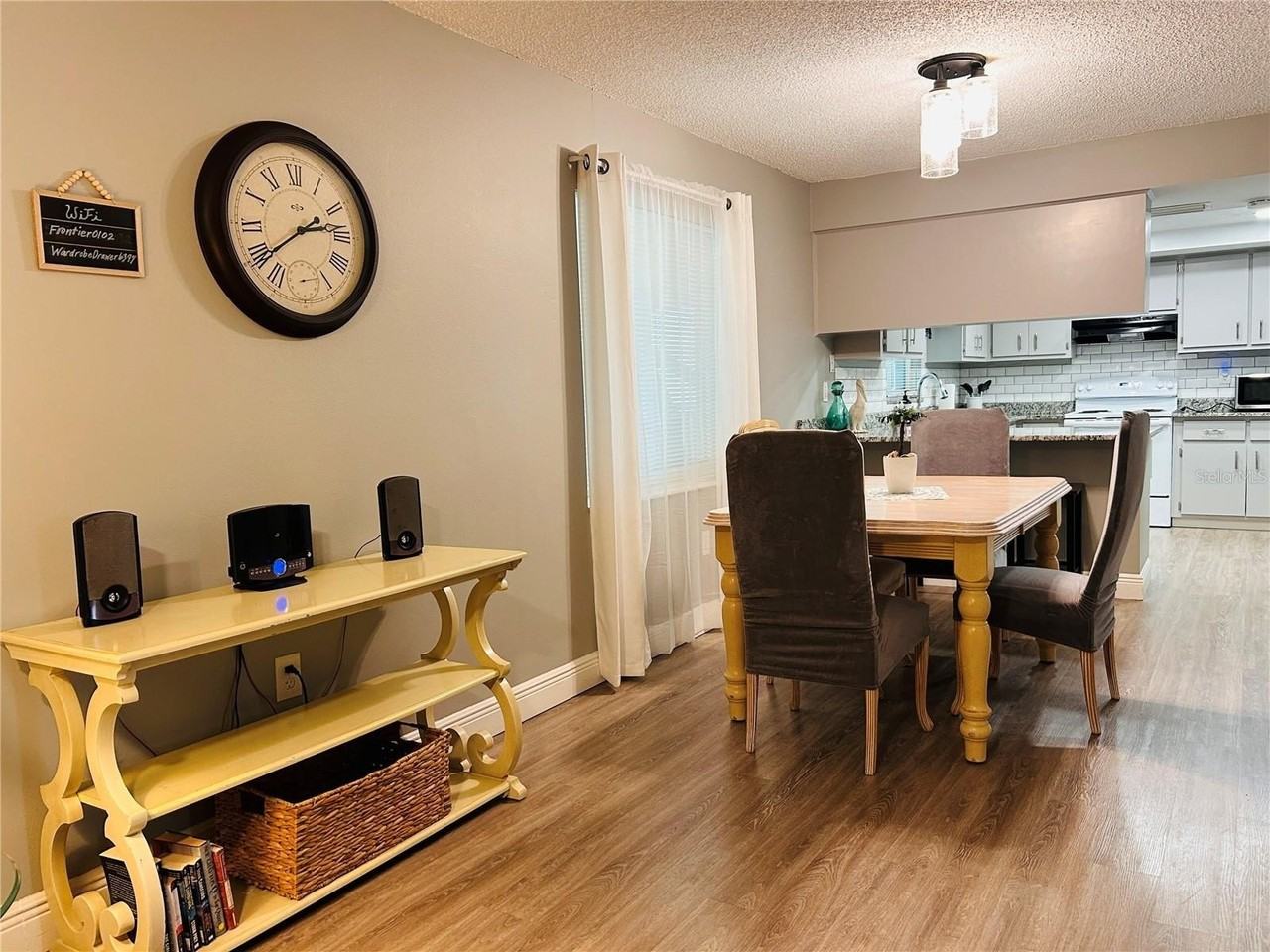 6031 Wyoming Ave - Photo 6 of 22