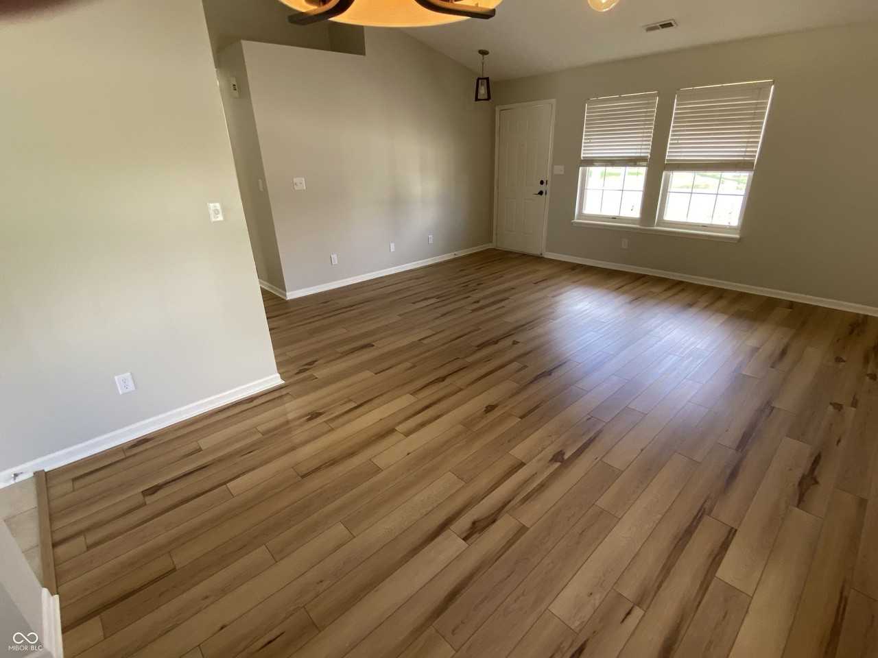 11229 Spring Blossom Ln - Photo 3 of 15
