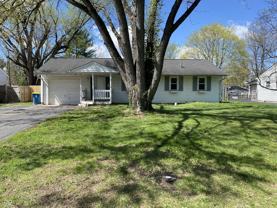 1036 E Auman Dr - Photo 1 of 1