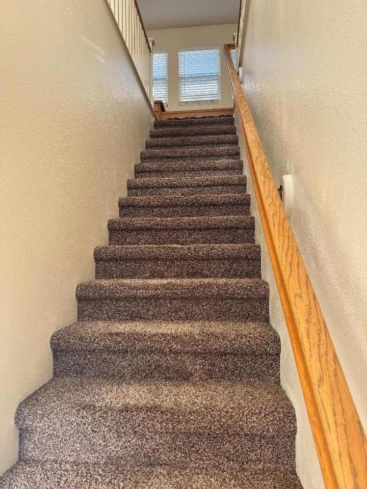 624 Gardenia Pl - Photo 7 of 12