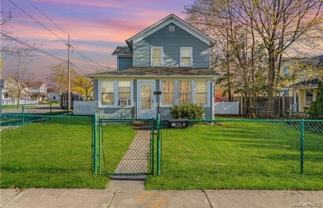 40 Amity St - Photo 1 of 1