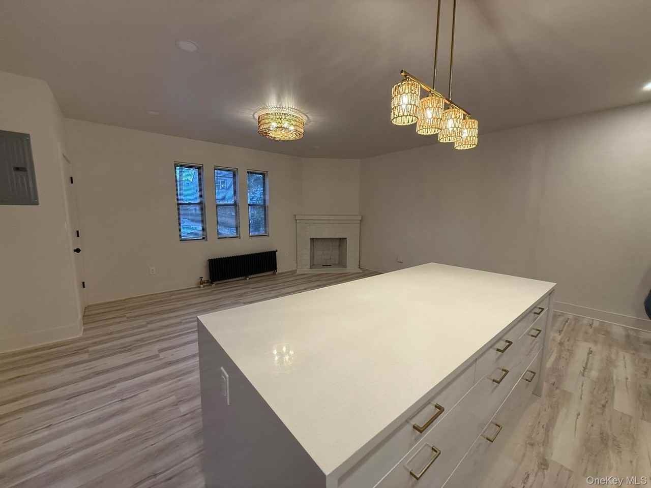 3525 190th St #1 - Photo 4 of 11