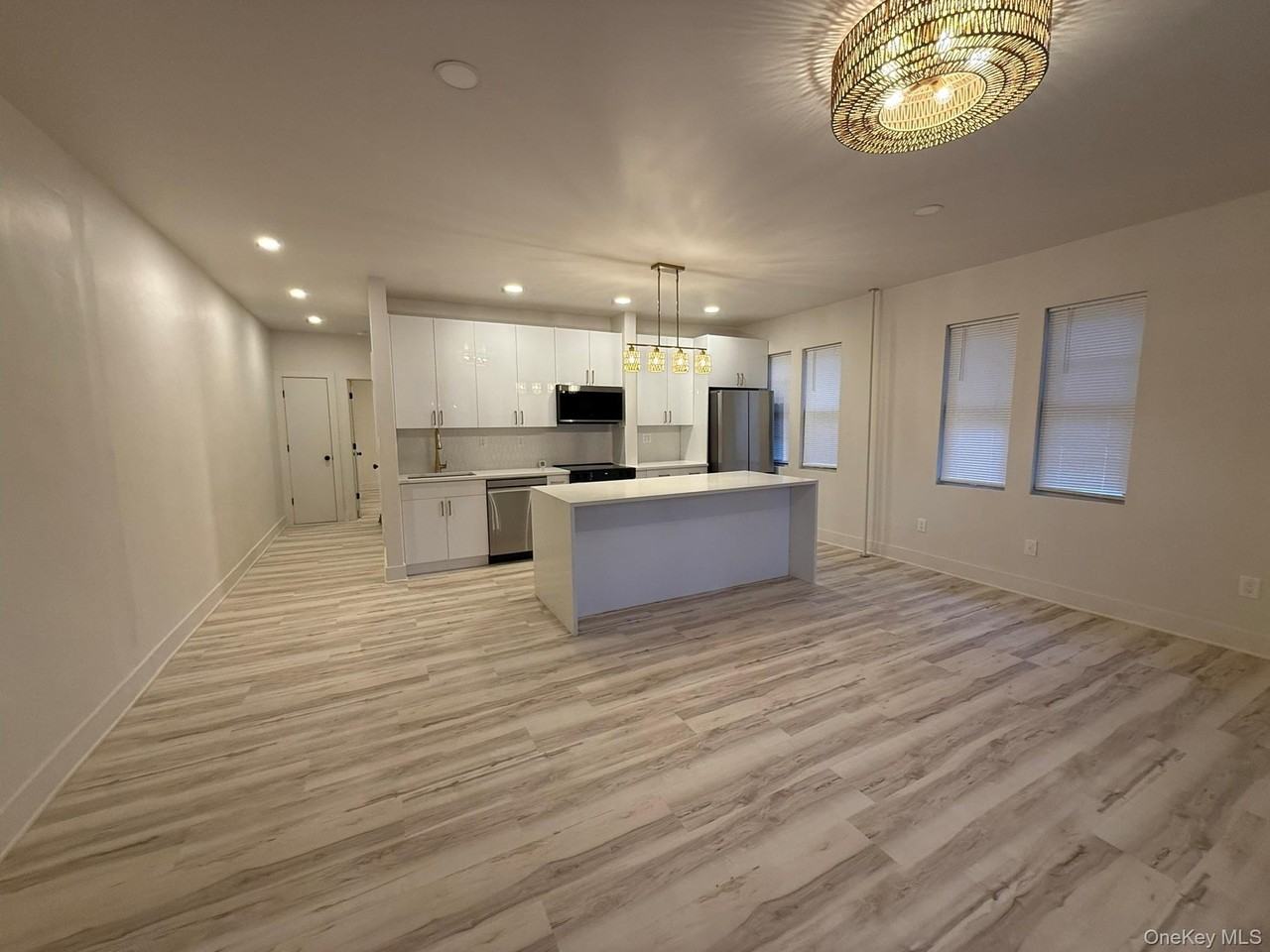 3525 190th St #1 - Photo 6 of 11