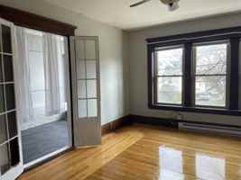 featured image of 3 Sargeant St