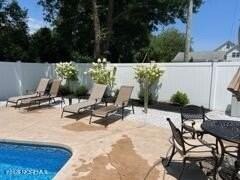 1601 West St - Photo 3 of 27