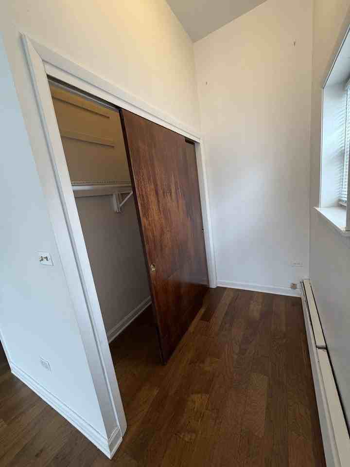 1995 Howard Ave Apt 1f - Photo 7 of 24