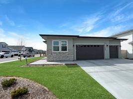 featured image of 5457 S Polaris Ave