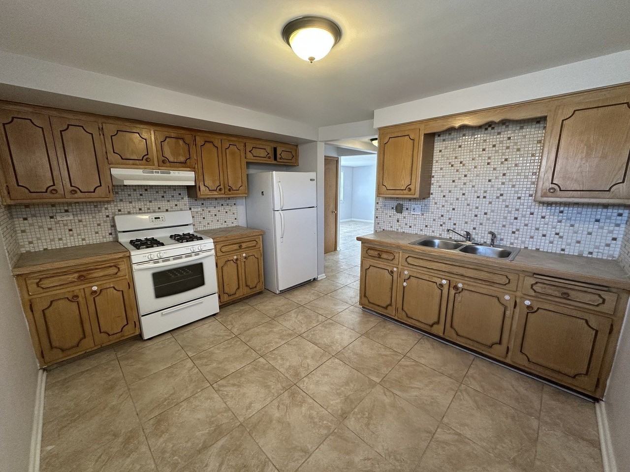 7400 N Harlem Ave Unit Ge - Photo 2 of 6