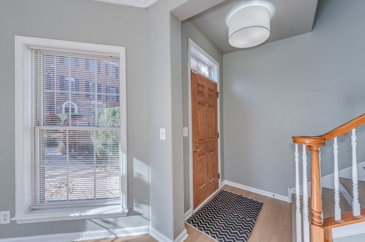 243 Box Car Ave - Photo 3 of 28