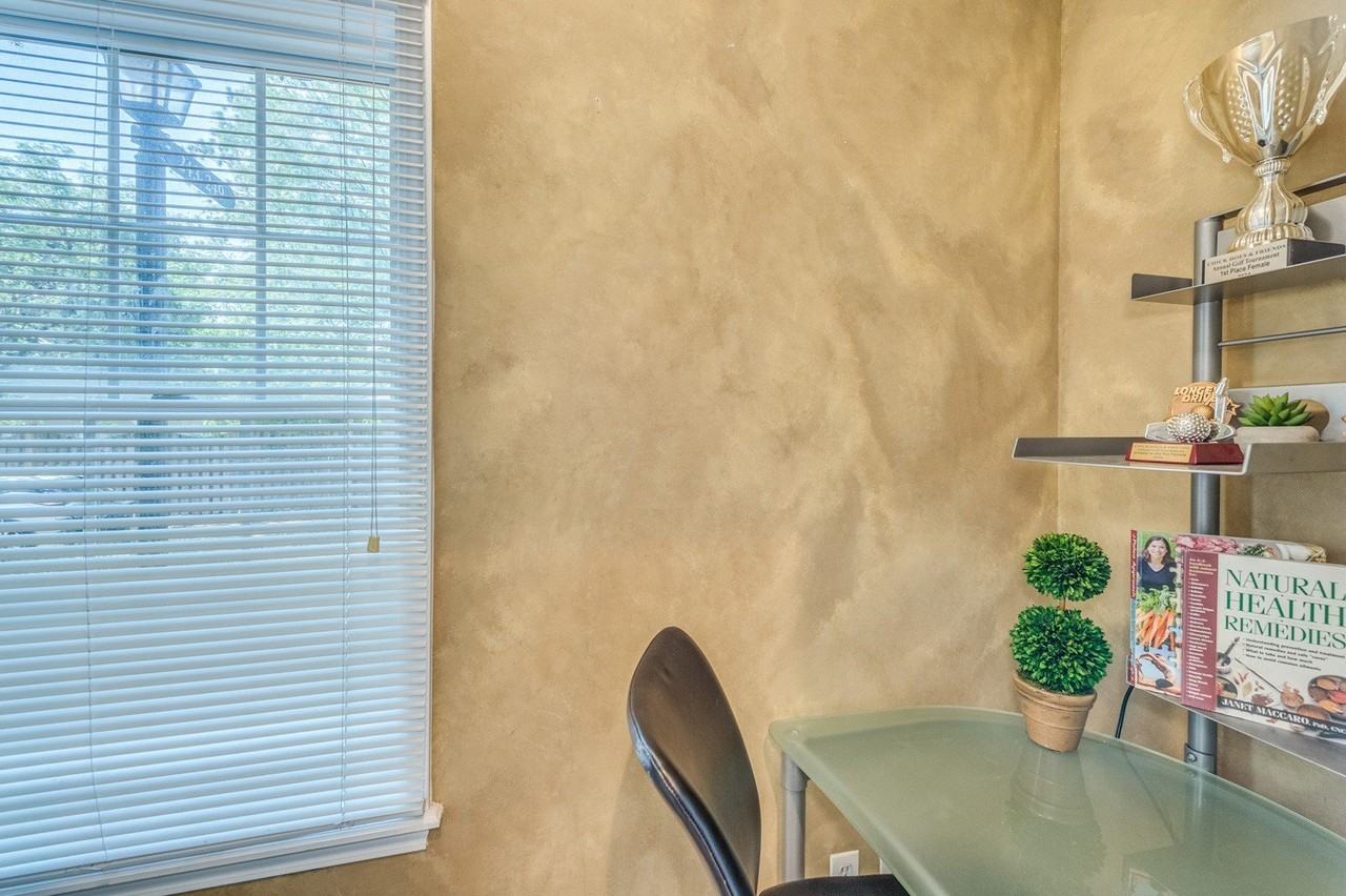 243 Box Car Ave - Photo 6 of 28