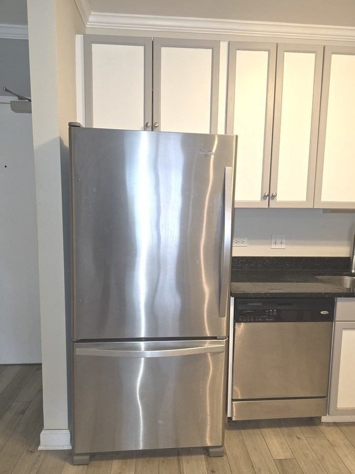 1101 S State St #801 - Photo 6 of 21