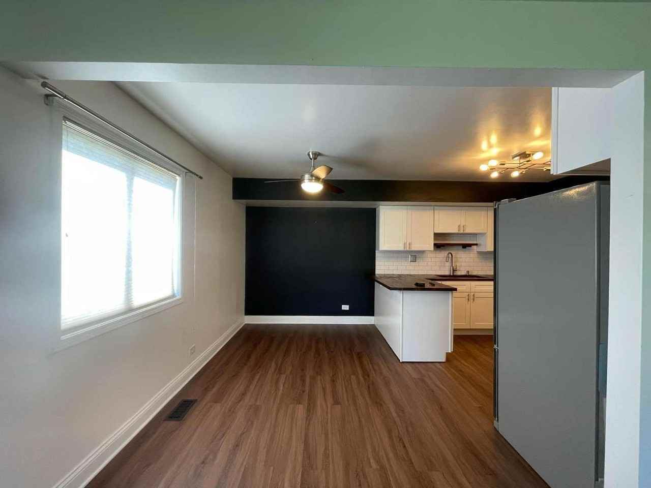 211 E Oneida Ave Unit G - Photo 5 of 17