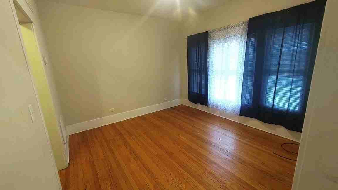 111 N Center St Apt 2r - Photo 4 of 10