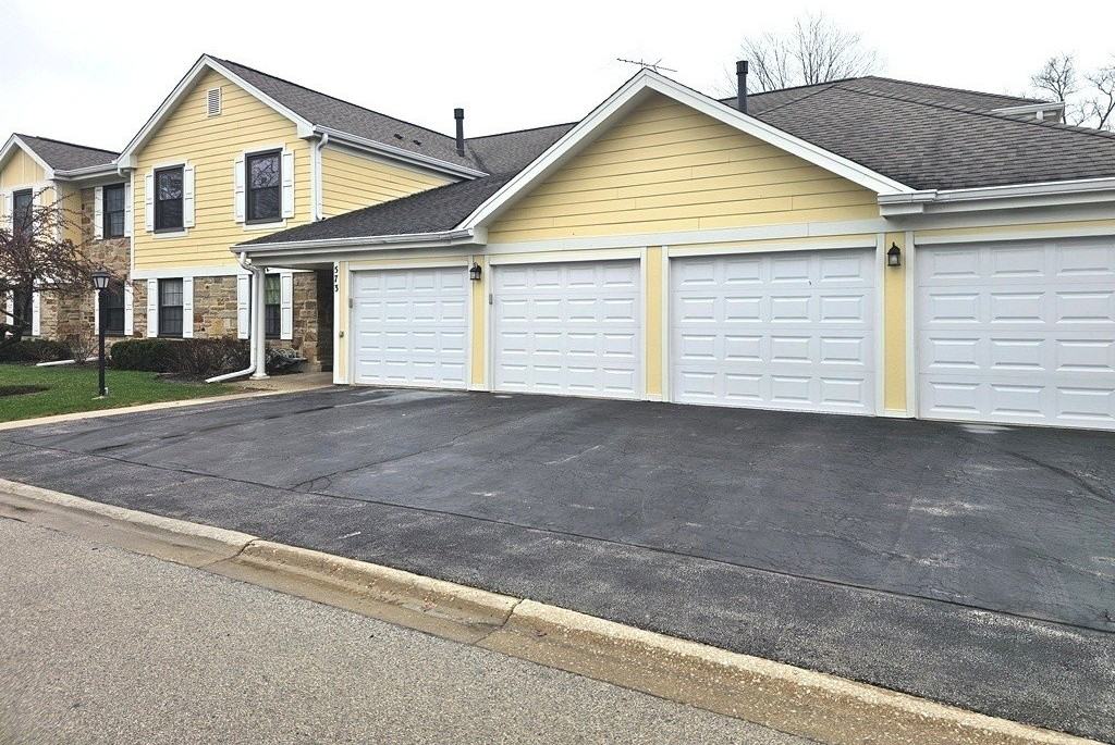 573 Greystone Ln #D2 - Photo 2 of 29