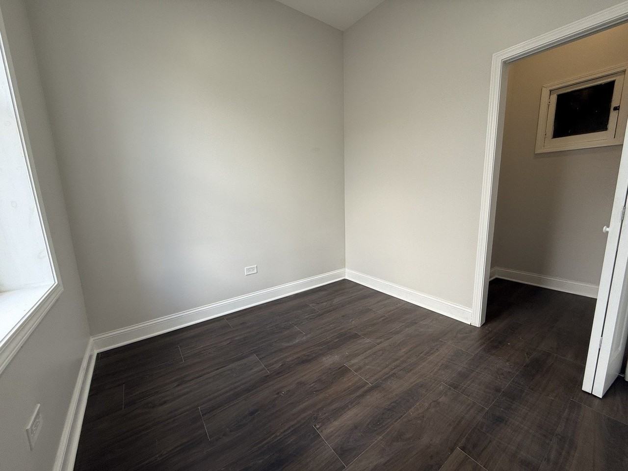 2533 S Drake Ave Unit 2 - Photo 5 of 12